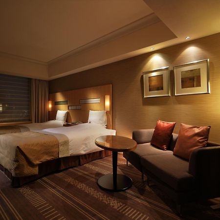 Hotel Okura Fukuoka Фукуока Екстериор снимка