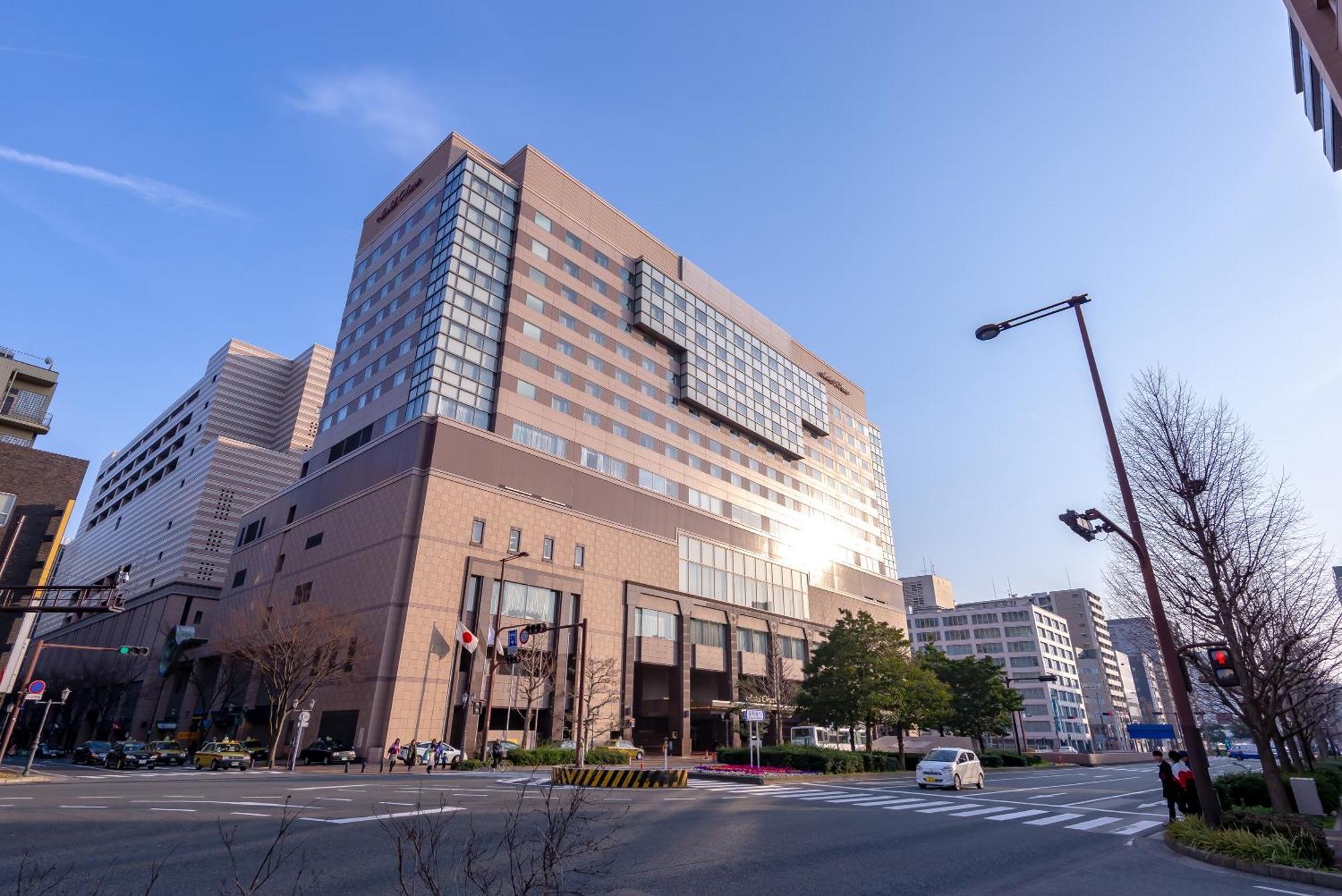 Hotel Okura Fukuoka Фукуока Екстериор снимка Nagoya University Hospital
