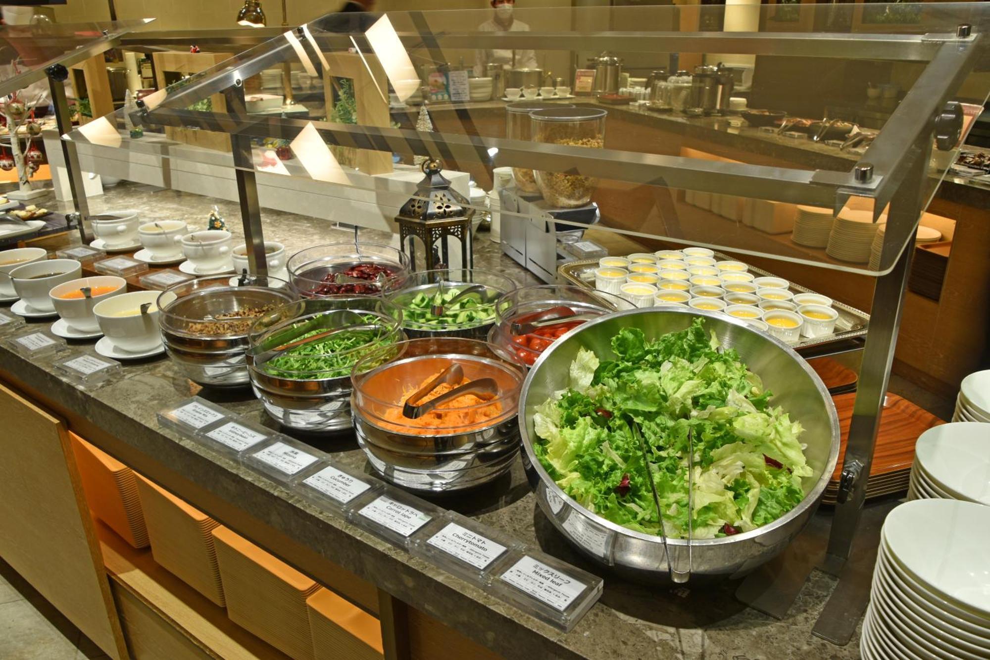 Hotel Okura Fukuoka Фукуока Екстериор снимка A salad bar